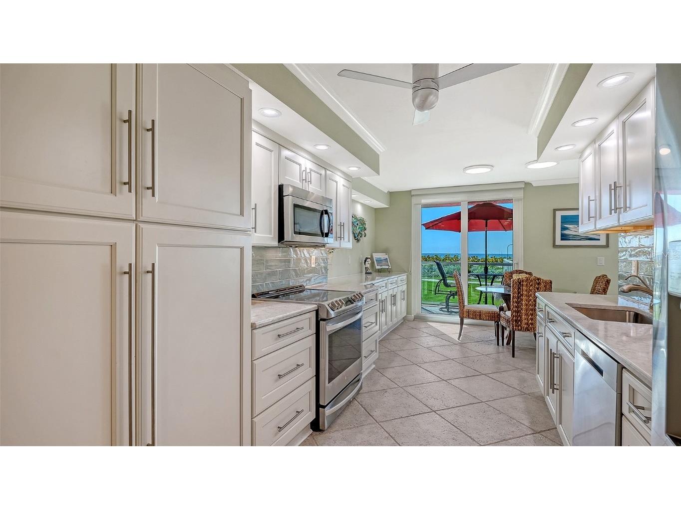 2425 Gulf Of Mexico Drive #1E Longboat Key FL 34228 A4672789 image11