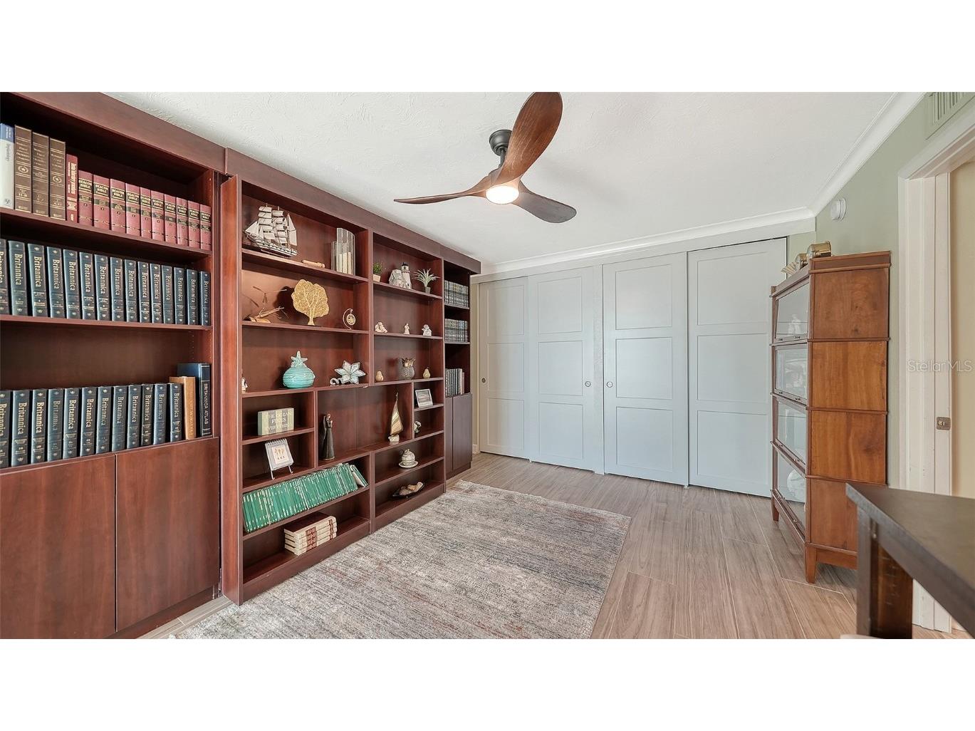 2425 Gulf Of Mexico Drive #1E Longboat Key FL 34228 A4672789 image17