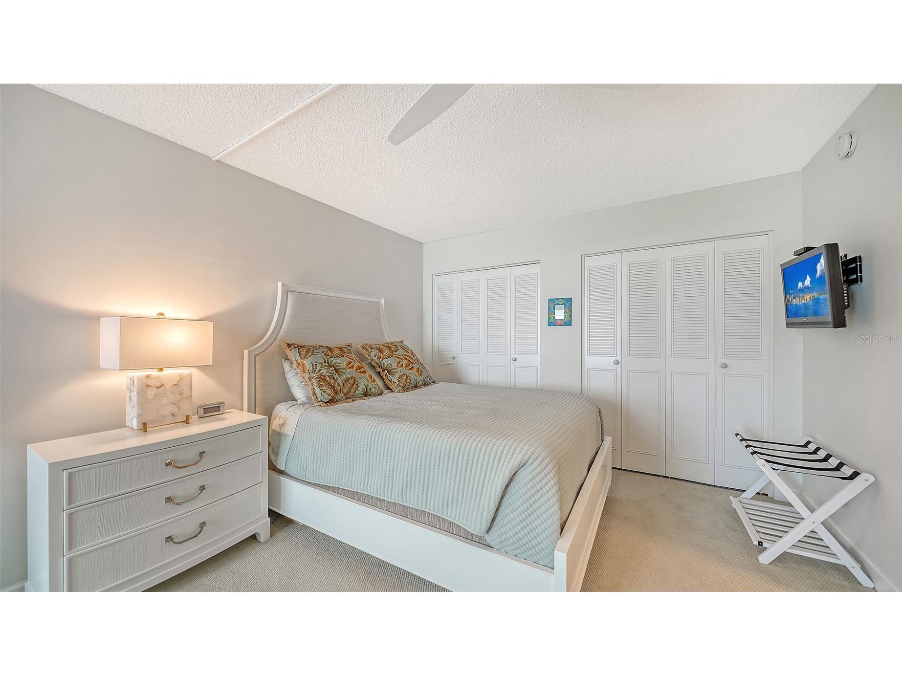 2425 Gulf Of Mexico Drive #2E Longboat Key FL 34228 A4691707 image15