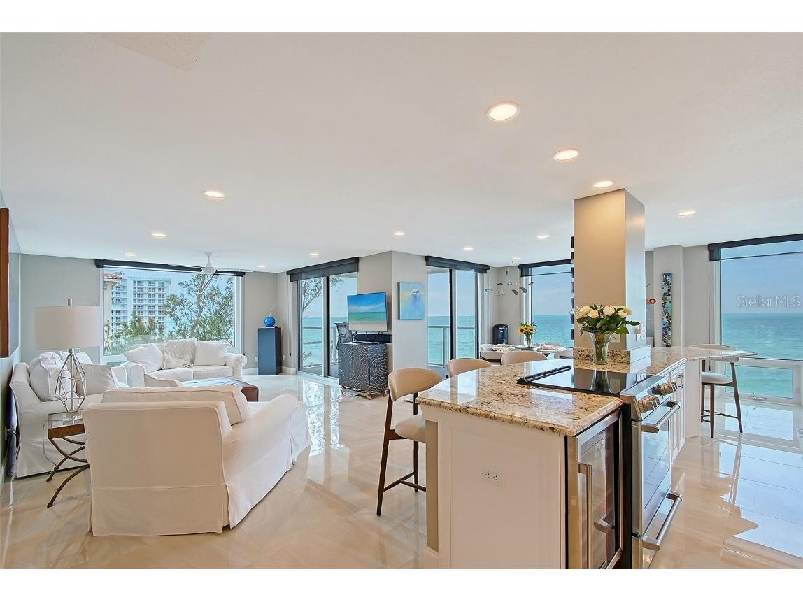 2425 Gulf Of Mexico Drive #6A Longboat Key FL 34228 - GULF OF MEXICO A4652503 image2