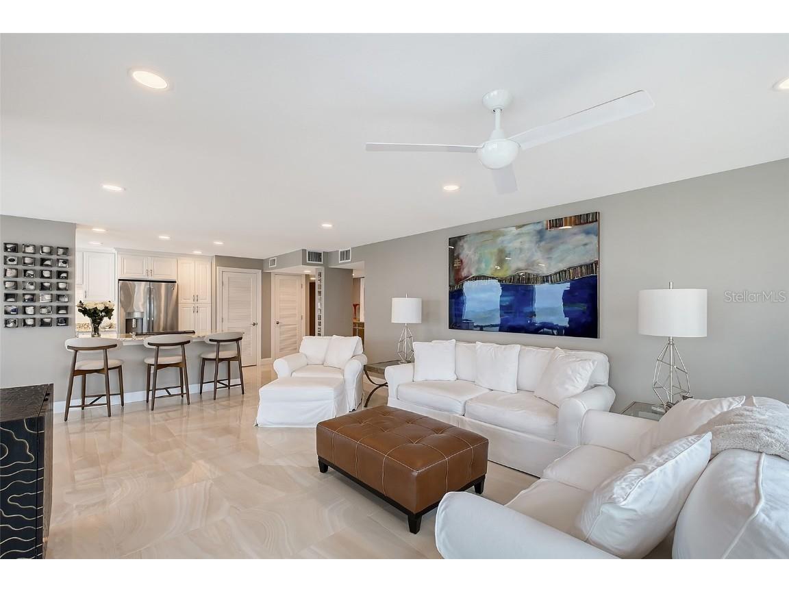 2425 Gulf Of Mexico Drive #6A Longboat Key FL 34228 - GULF OF MEXICO A4652503 image6