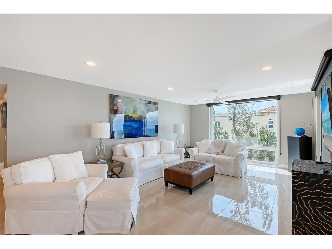 2425 Gulf Of Mexico Drive #6A Longboat Key FL 34228 - GULF OF MEXICO A4652503 image7