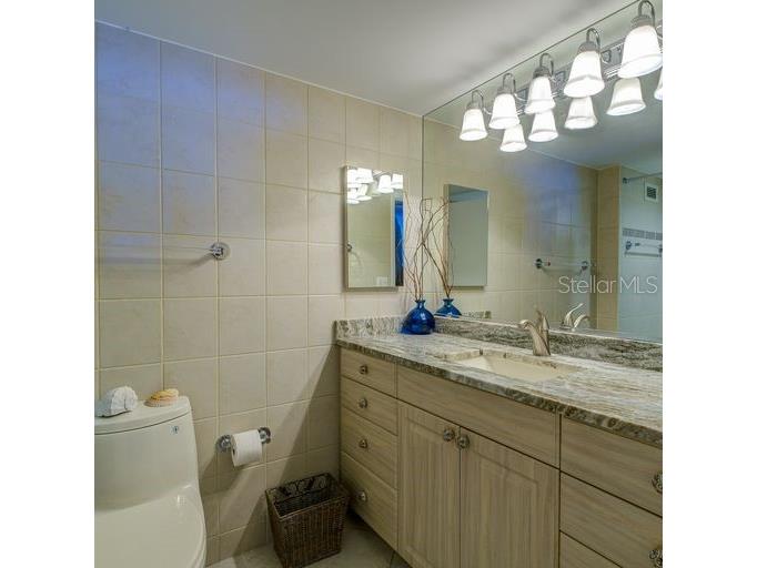 2425 Gulf Of Mexico Drive #7B Longboat Key FL 34228 A4547447 image27