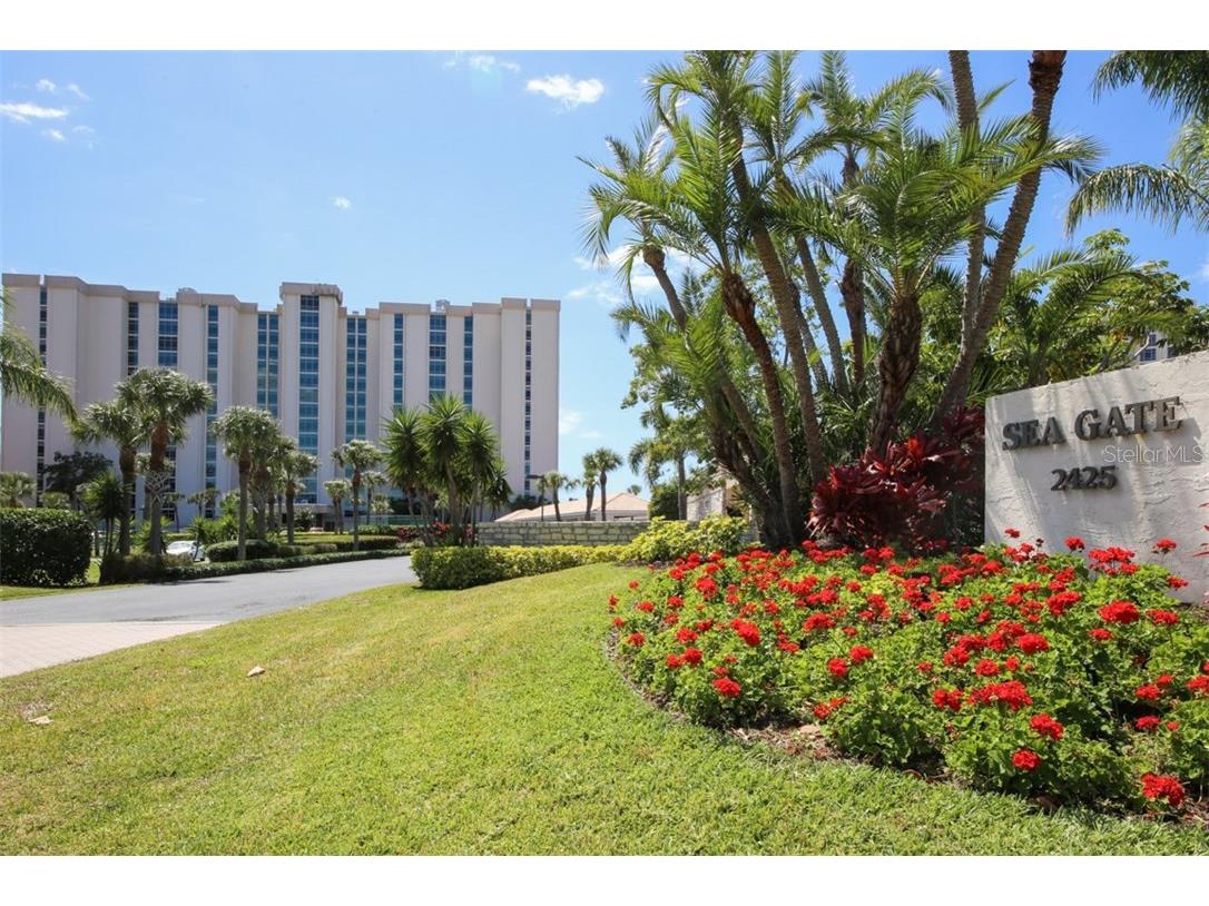 2425 Gulf Of Mexico Drive #7C Longboat Key FL 34228 - GULF OF MEXICO A4215382 image2