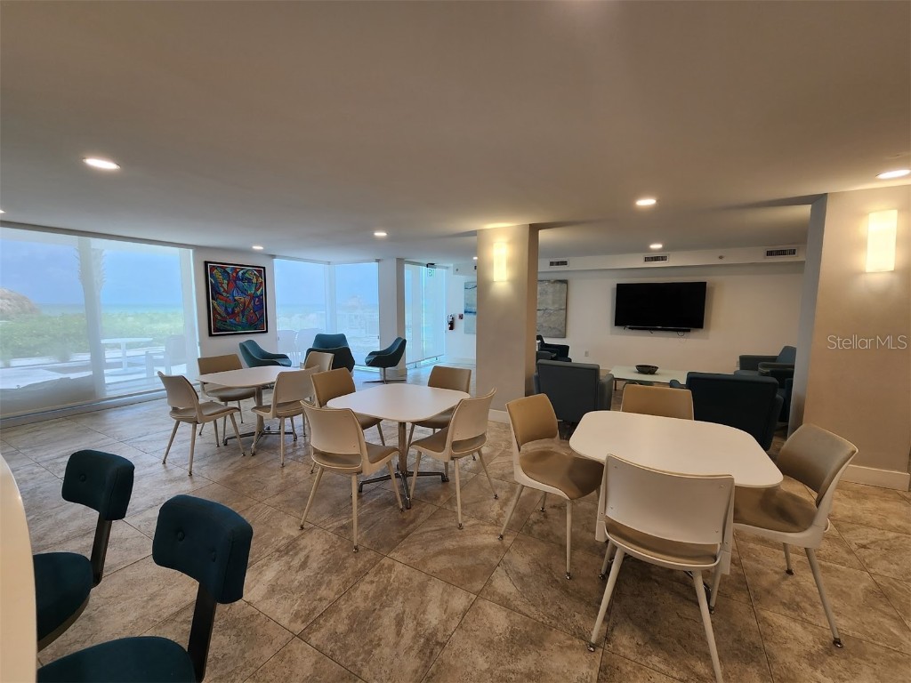 2425 Gulf Of Mexico Drive #7C Longboat Key FL 34228 - GULF OF MEXICO A4215382 image23