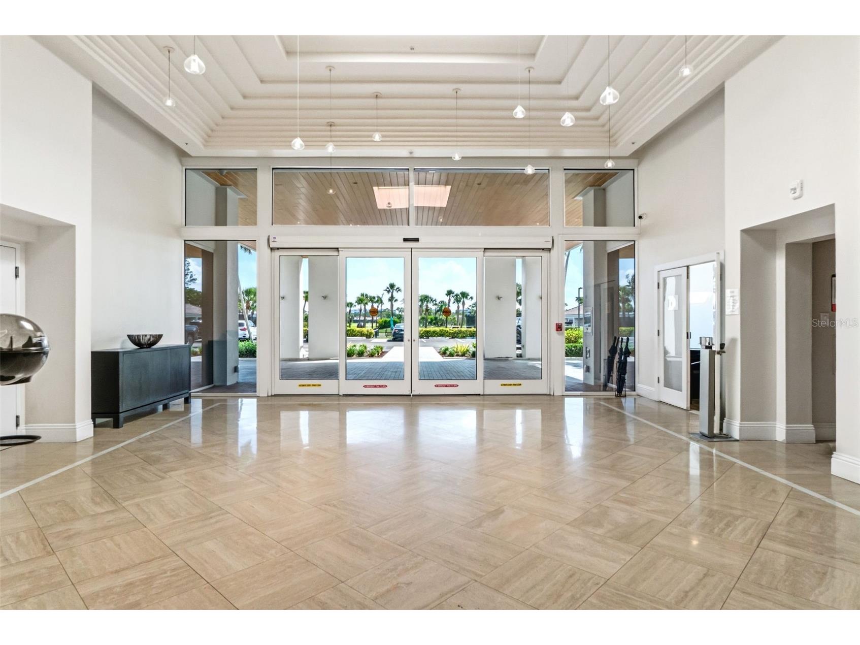 2425 Gulf Of Mexico Drive #7C Longboat Key FL 34228 - GULF OF MEXICO A4215382 image47