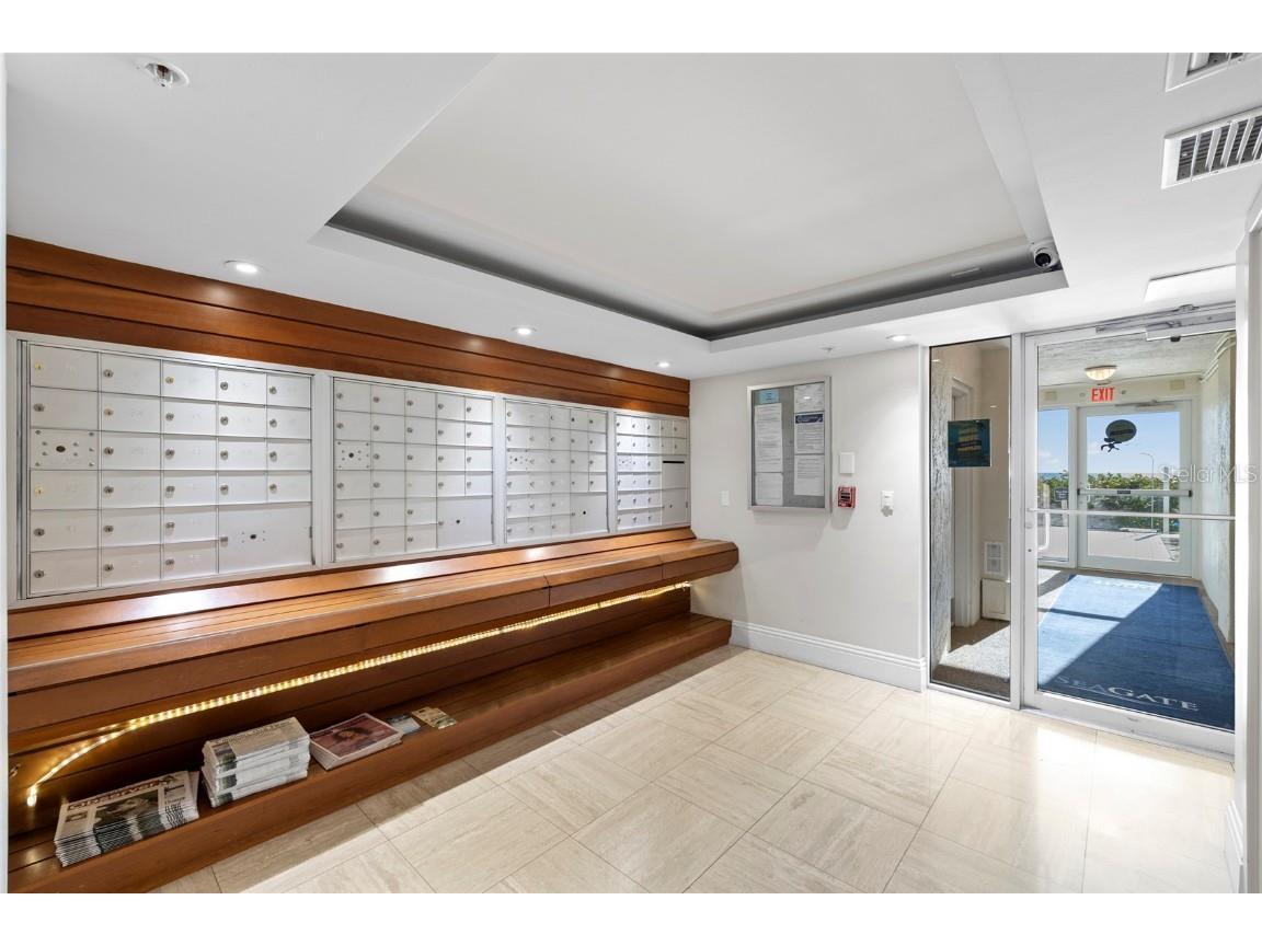 2425 Gulf Of Mexico Drive #7D Longboat Key FL 34228 A4669066 image43