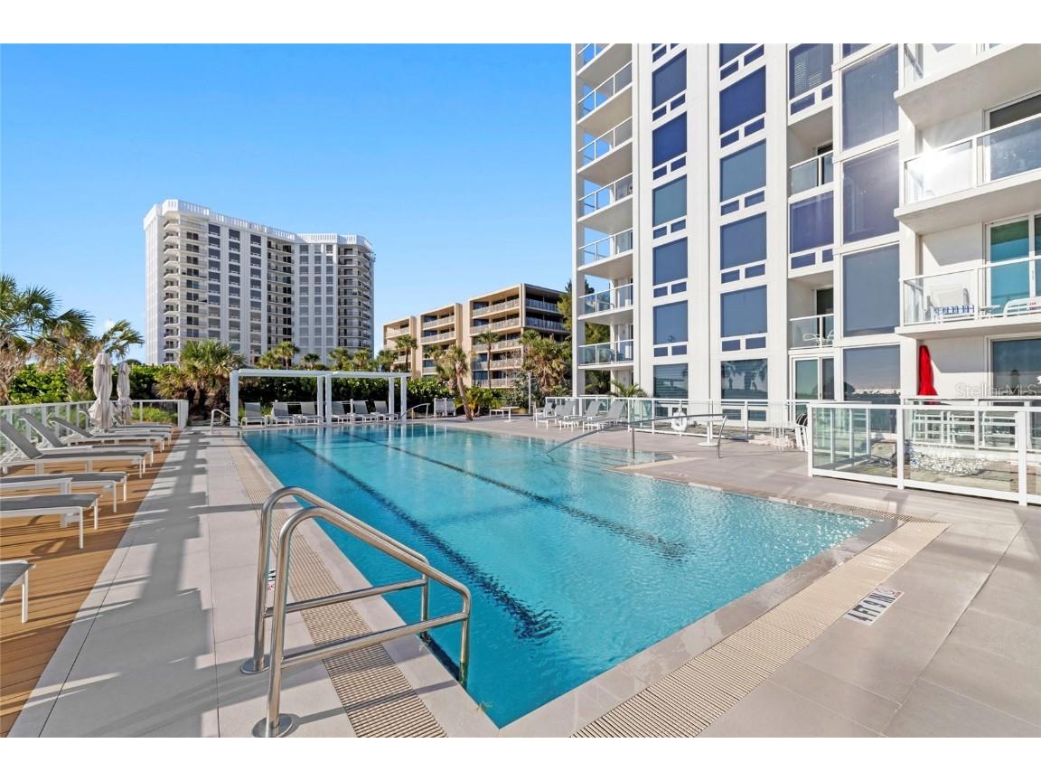 2425 Gulf Of Mexico Drive #7D Longboat Key FL 34228 A4669066 image49