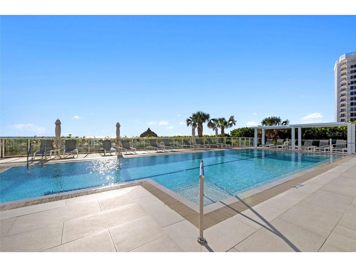 2425 Gulf Of Mexico Drive #7D Longboat Key FL 34228 A4669066 image50