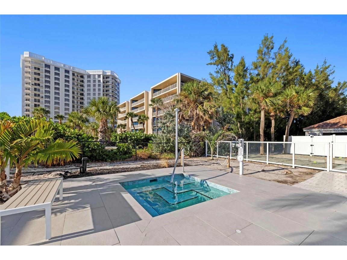 2425 Gulf Of Mexico Drive #7D Longboat Key FL 34228 A4669066 image51