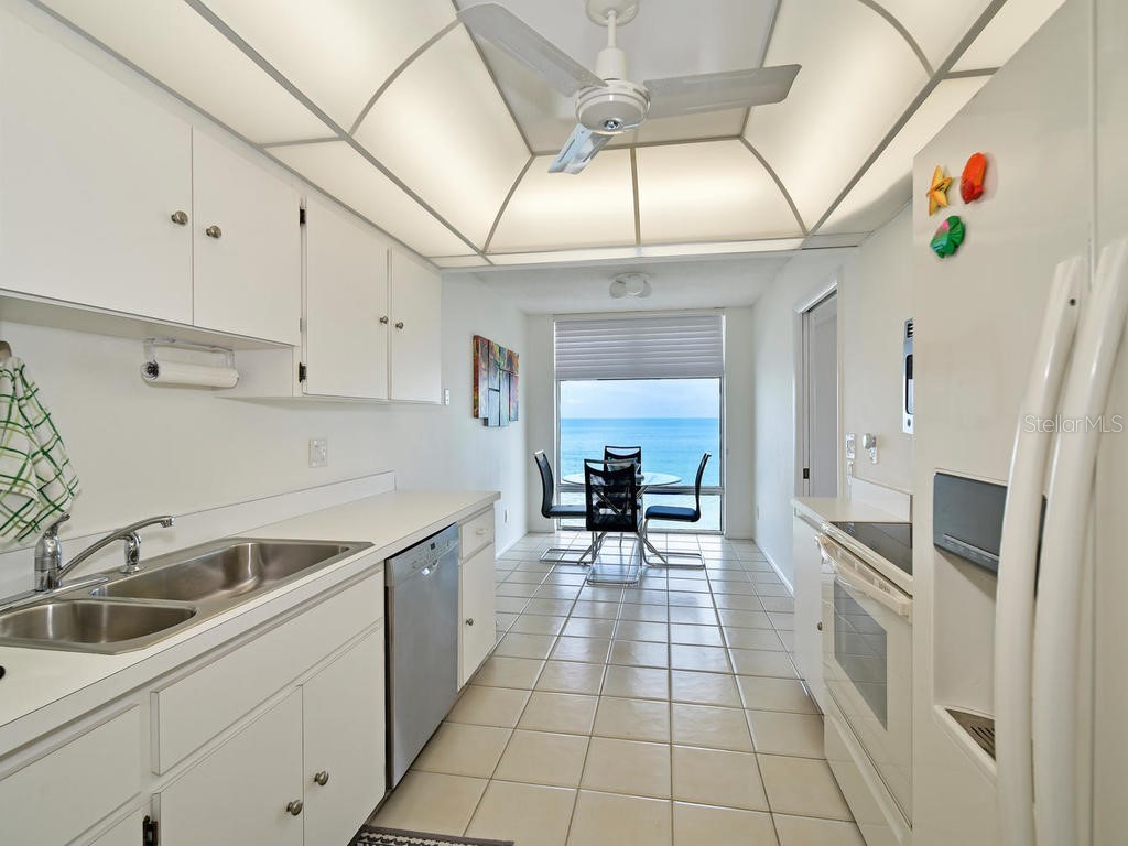 2425 Gulf Of Mexico Drive #7F Longboat Key FL 34228 A4621809 image28