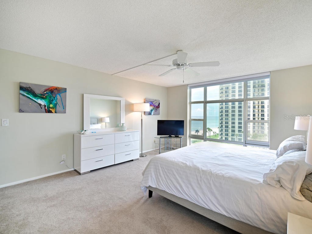 2425 Gulf Of Mexico Drive #7F Longboat Key FL 34228 A4621809 image31