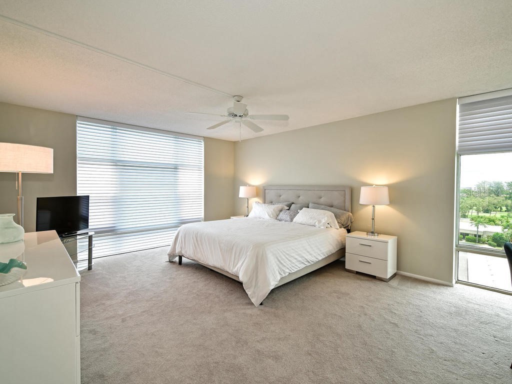 2425 Gulf Of Mexico Drive #7F Longboat Key FL 34228 A4621809 image32