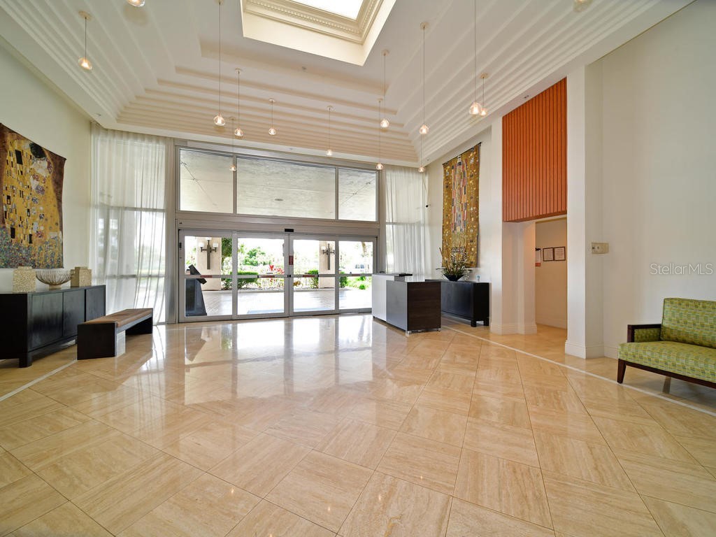 2425 Gulf Of Mexico Drive #7F Longboat Key FL 34228 A4621809 image39