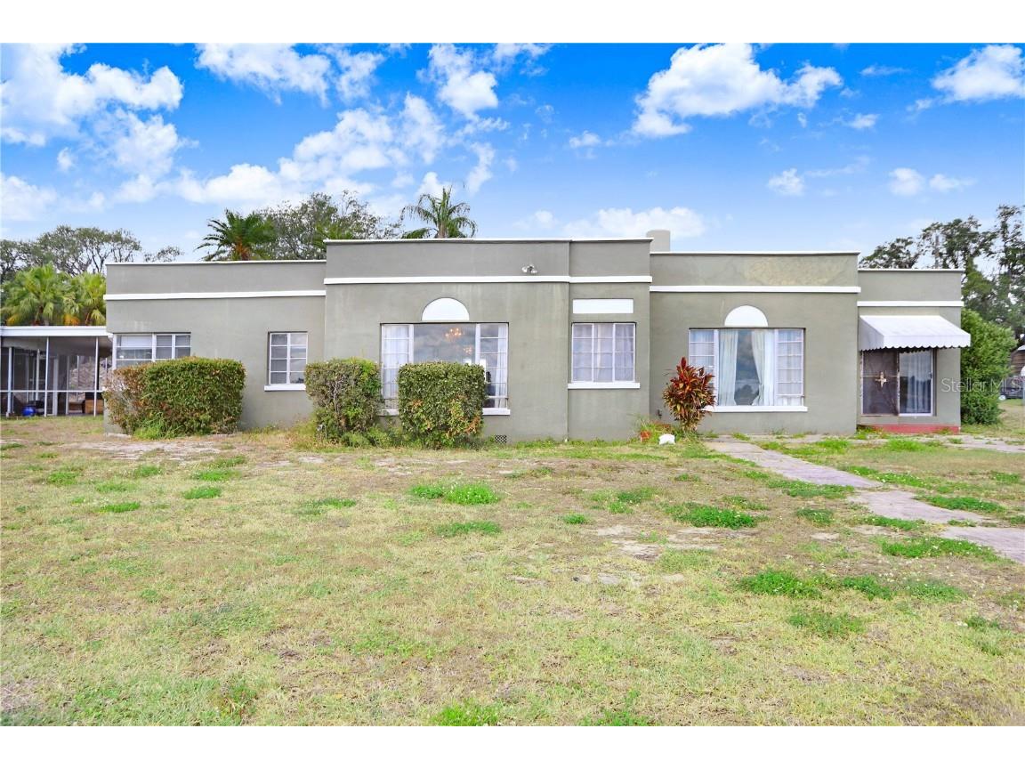 2425 Lake Lillian Drive Avon Park FL 33825 T3521527 image1