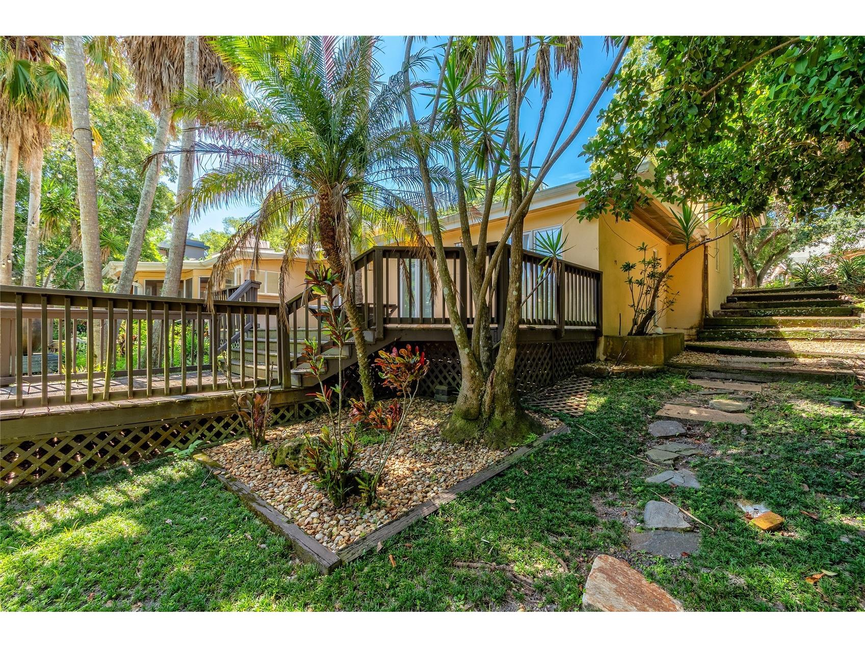 2425 Lake Sue Drive Orlando FL 32803 O6425047 image36