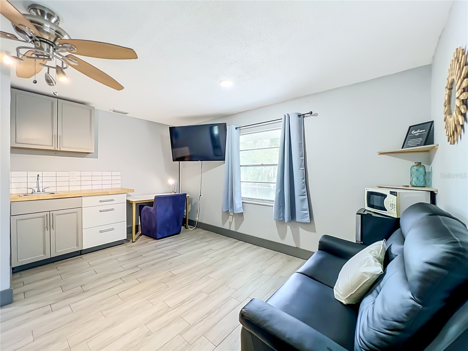 2425 Lauderdale Court Orlando FL 32805 O6425184 image35