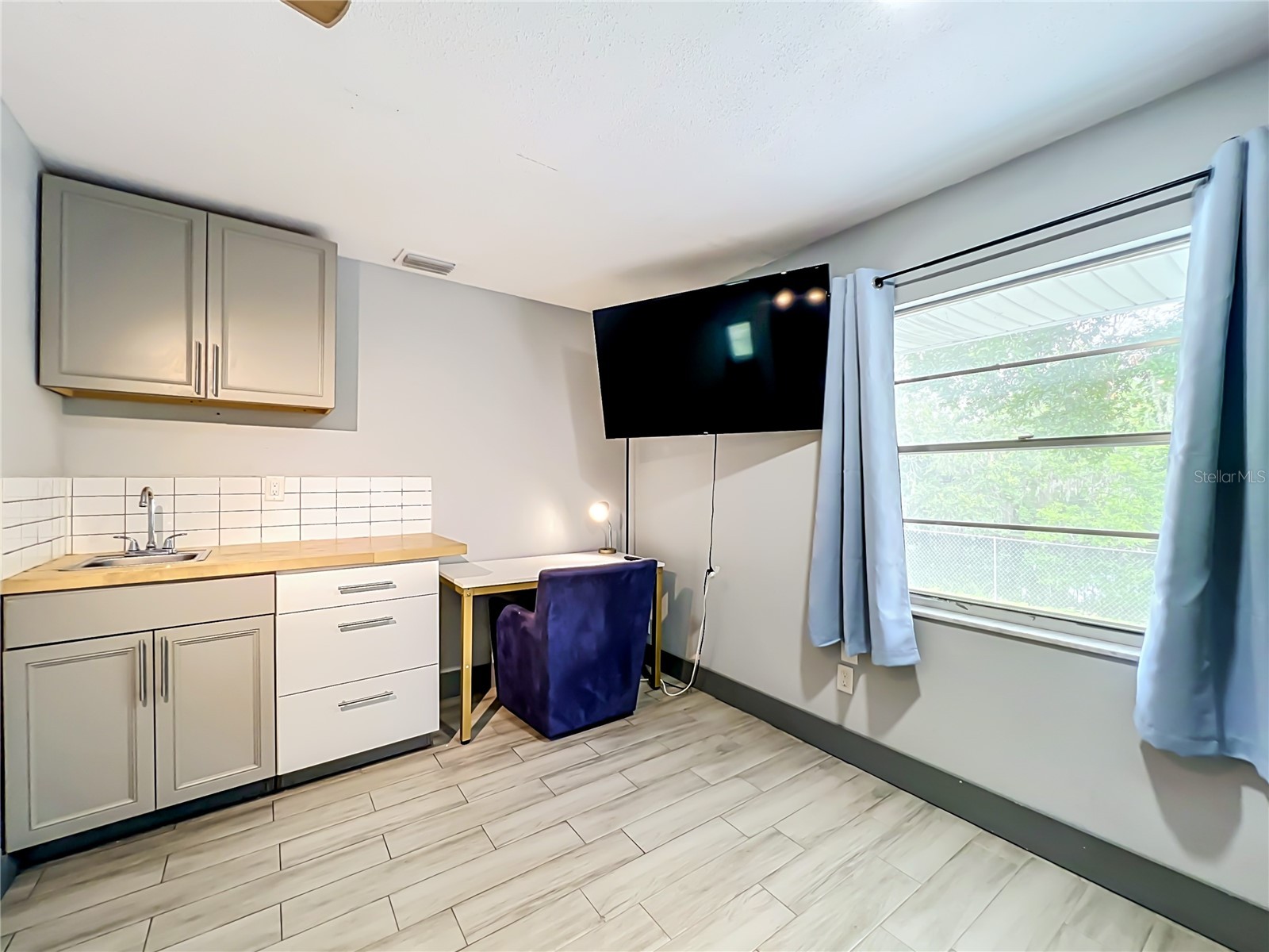 2425 Lauderdale Court Orlando FL 32805 O6425184 image36