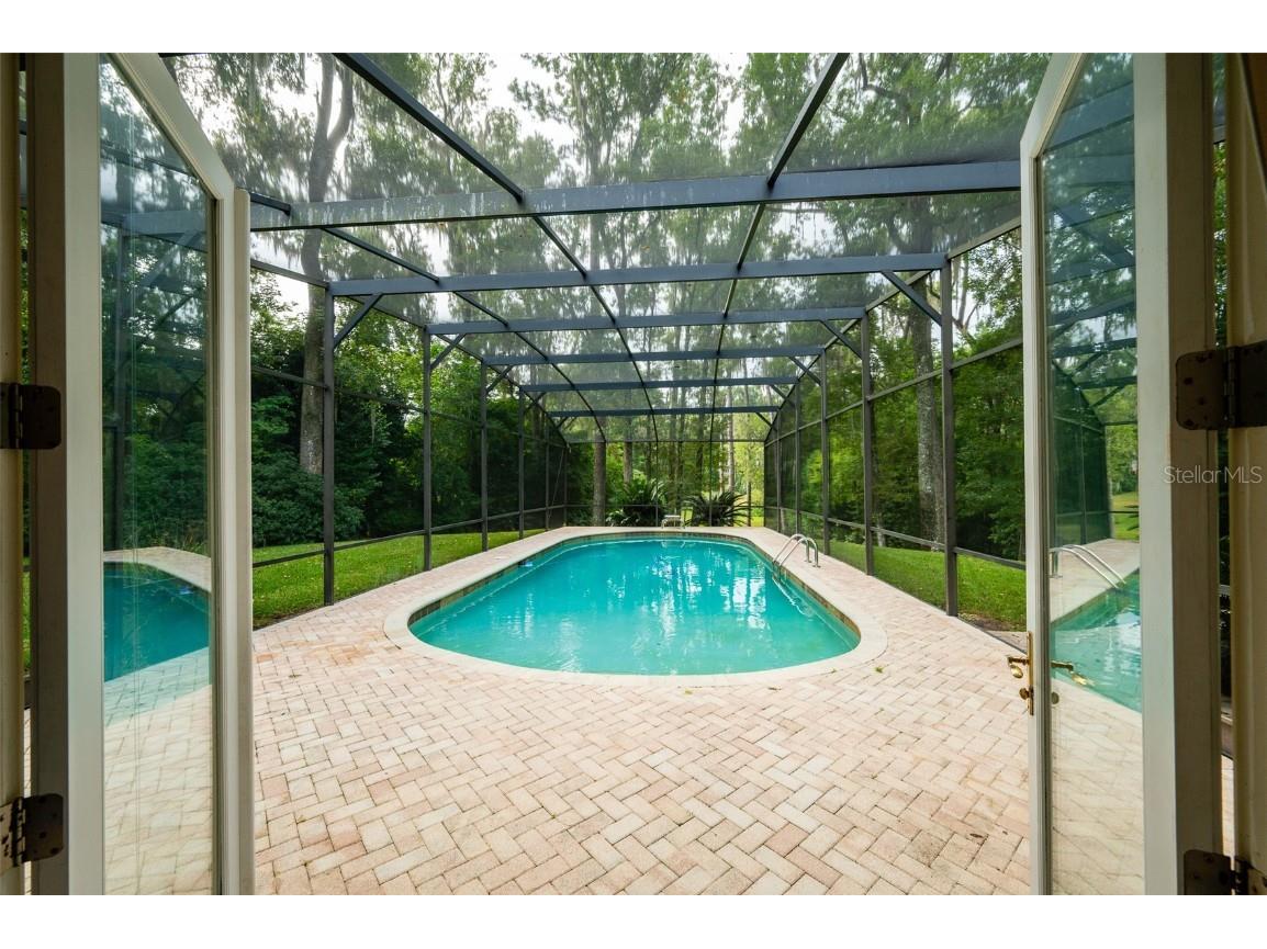 2425 NW 26th Place Gainesville FL 32605 GC535030 image17