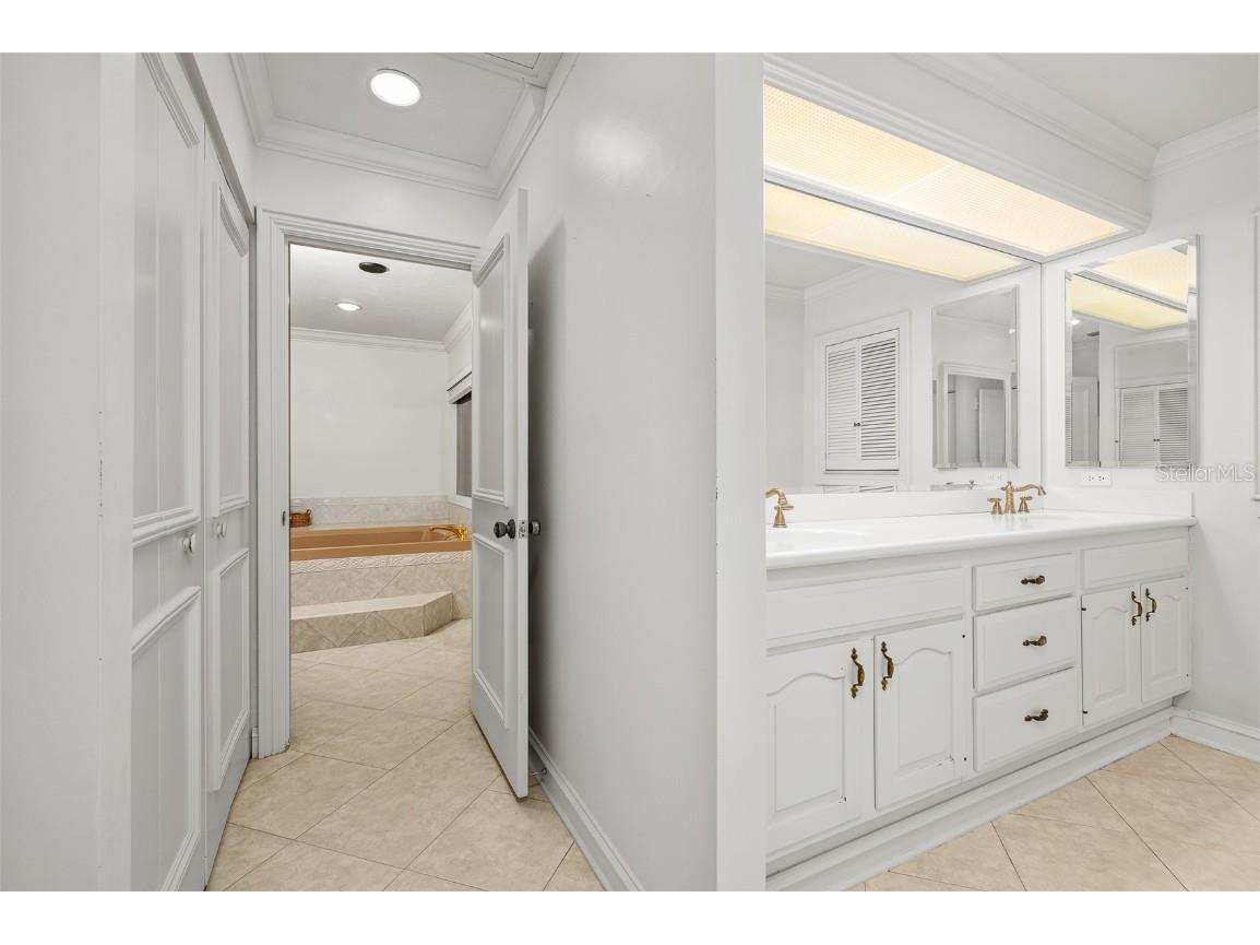 2425 NW 26th Place Gainesville FL 32605 GC535030 image33