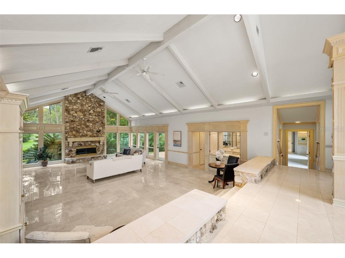 2425 NW 26th Place Gainesville FL 32605 GC535030 image9