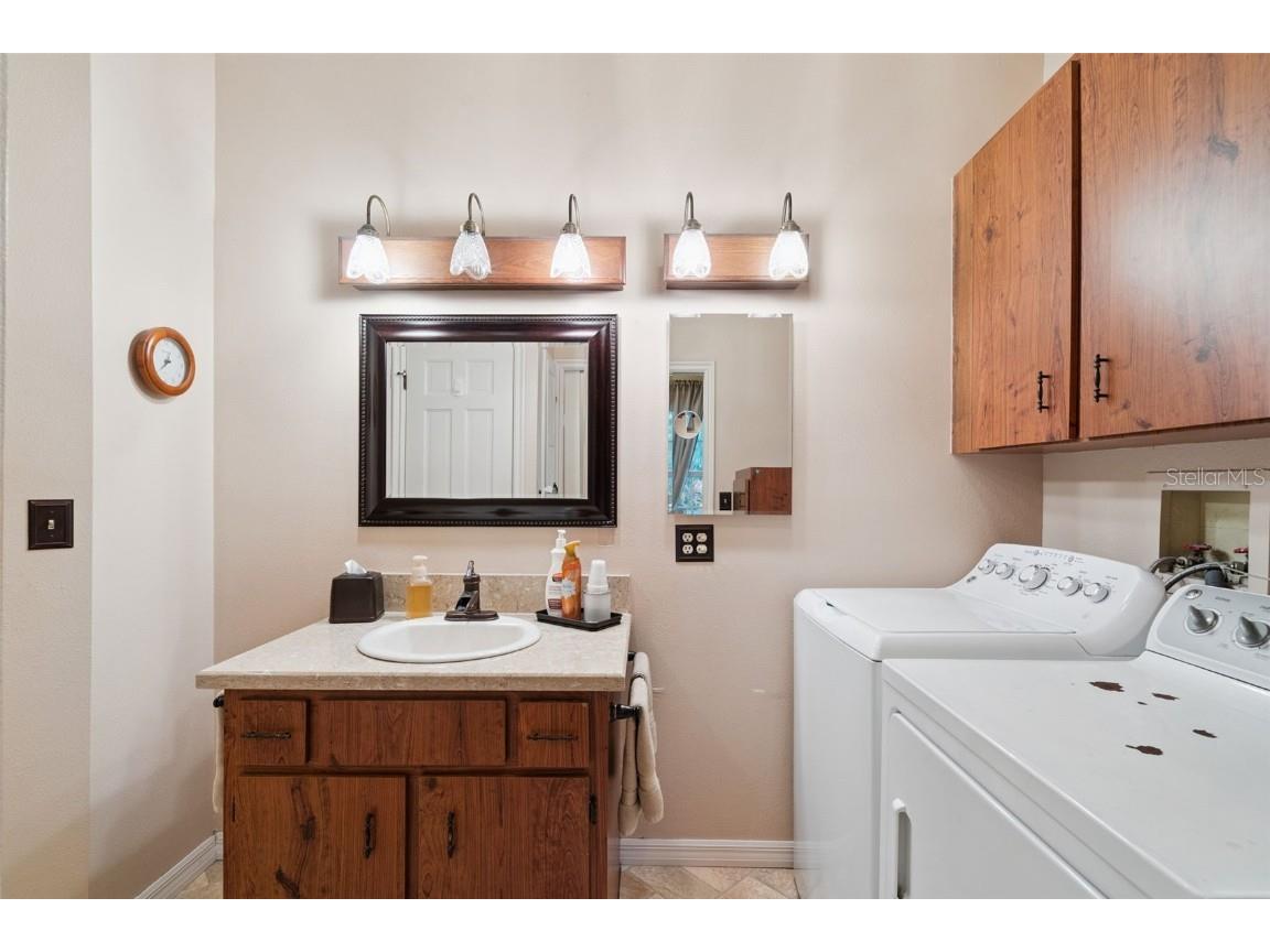 2425 Pine Way Sanford FL 32773 O6356097 image15