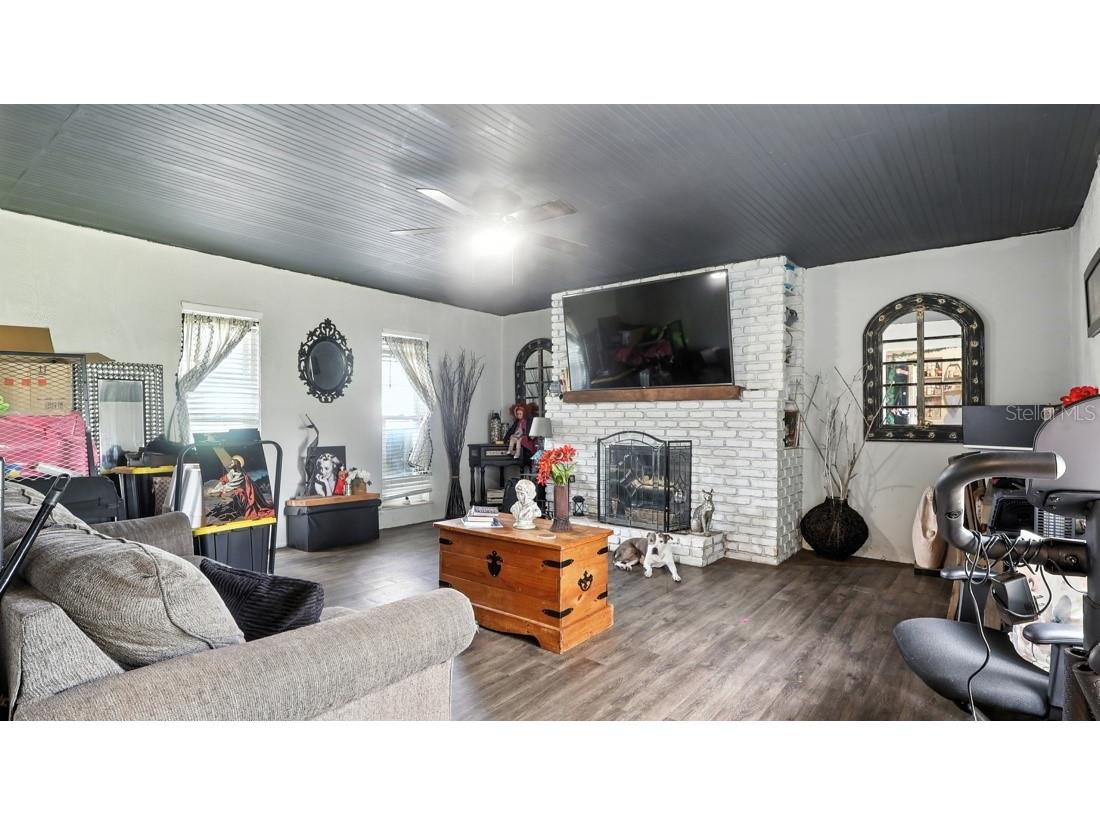 2425 Sandy Ln Orlando FL 32808 O6333075 image12