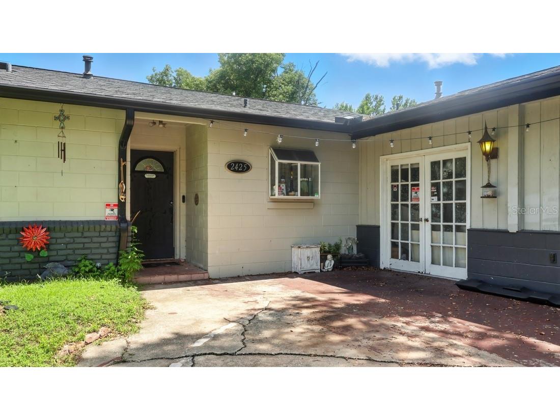 2425 Sandy Ln Orlando FL 32808 O6333075 image4
