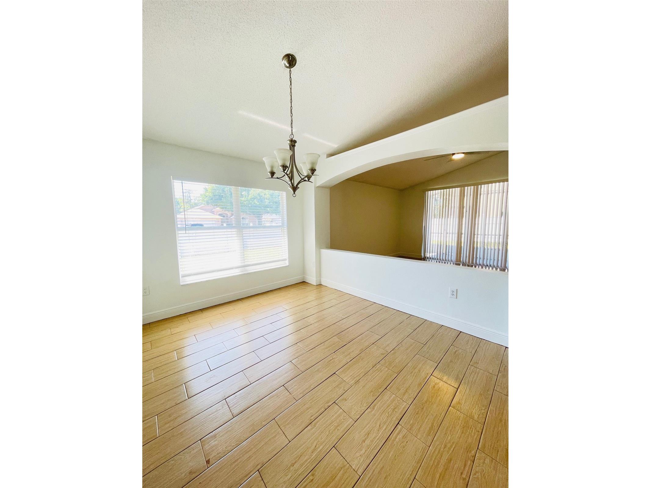 2425 Timothy Lane Kissimmee FL 34743 O6393302 image4