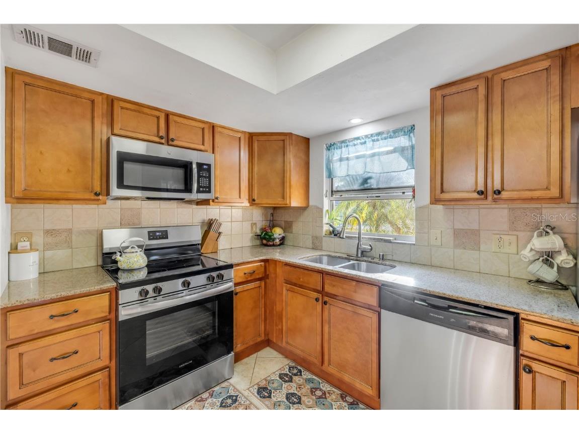 2425 Travelers Palm Drive Edgewater FL 32141 NS1086693 image11