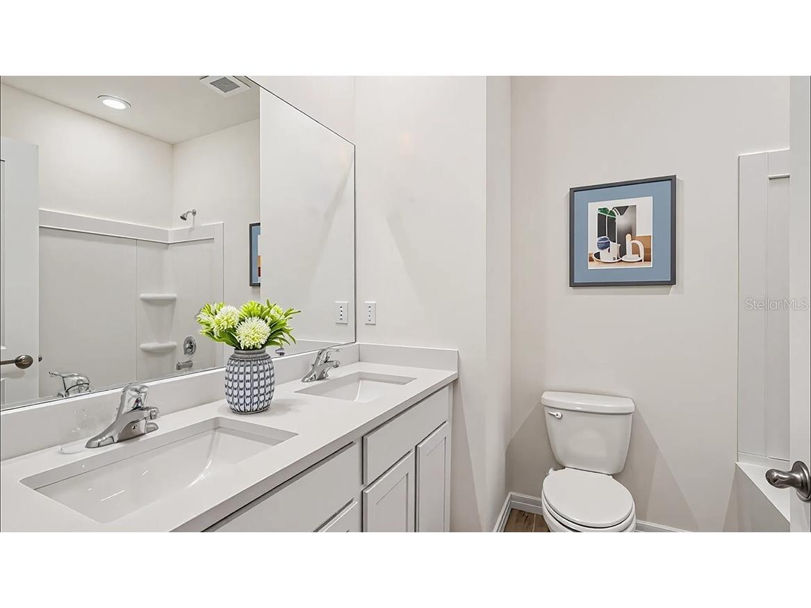 24251 NW 13th Boulevard Newberry FL 32669 OM720588 image11