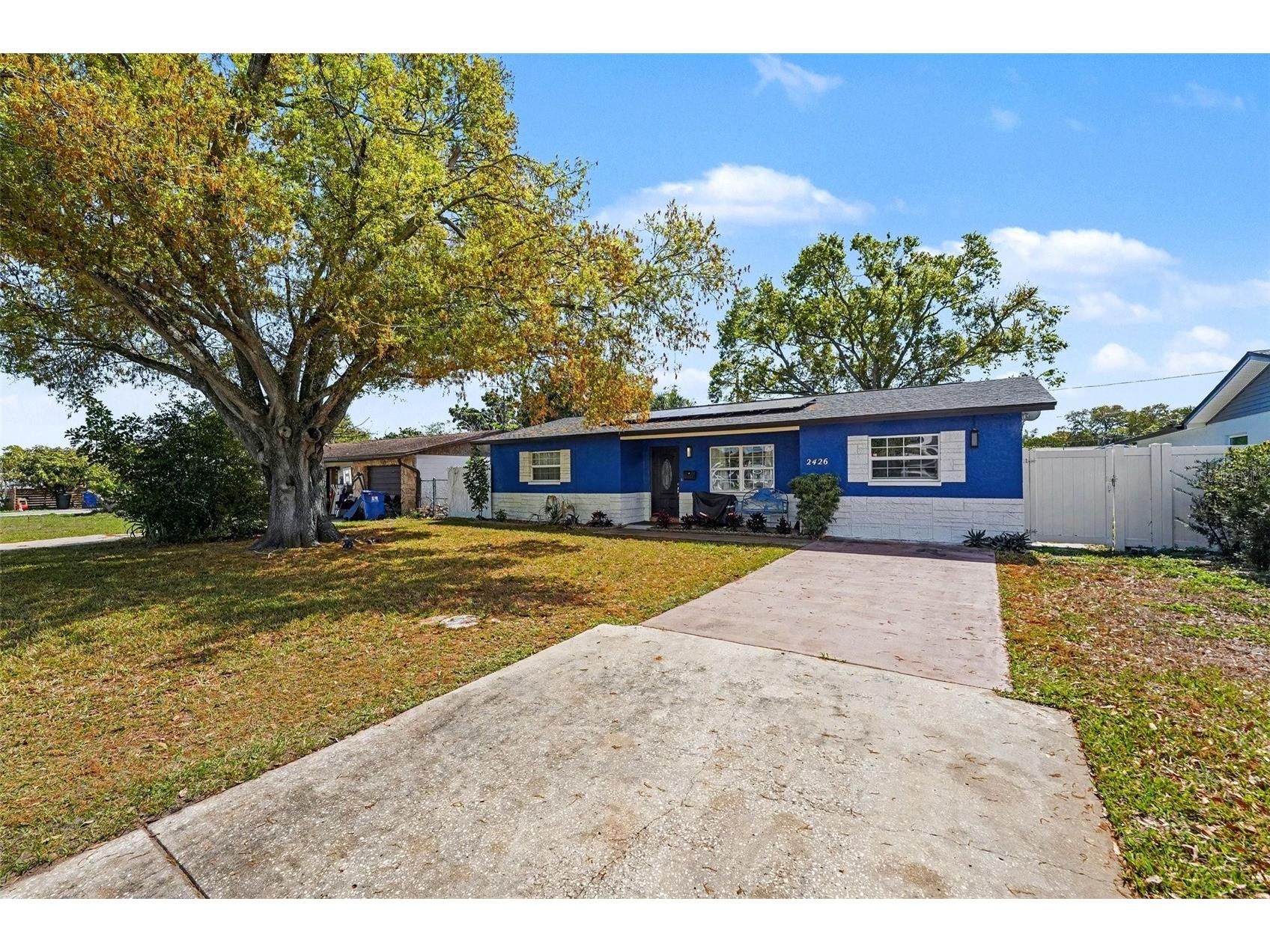 2426 17th Avenue N Saint Petersburg FL 33713 TB8484233 image1