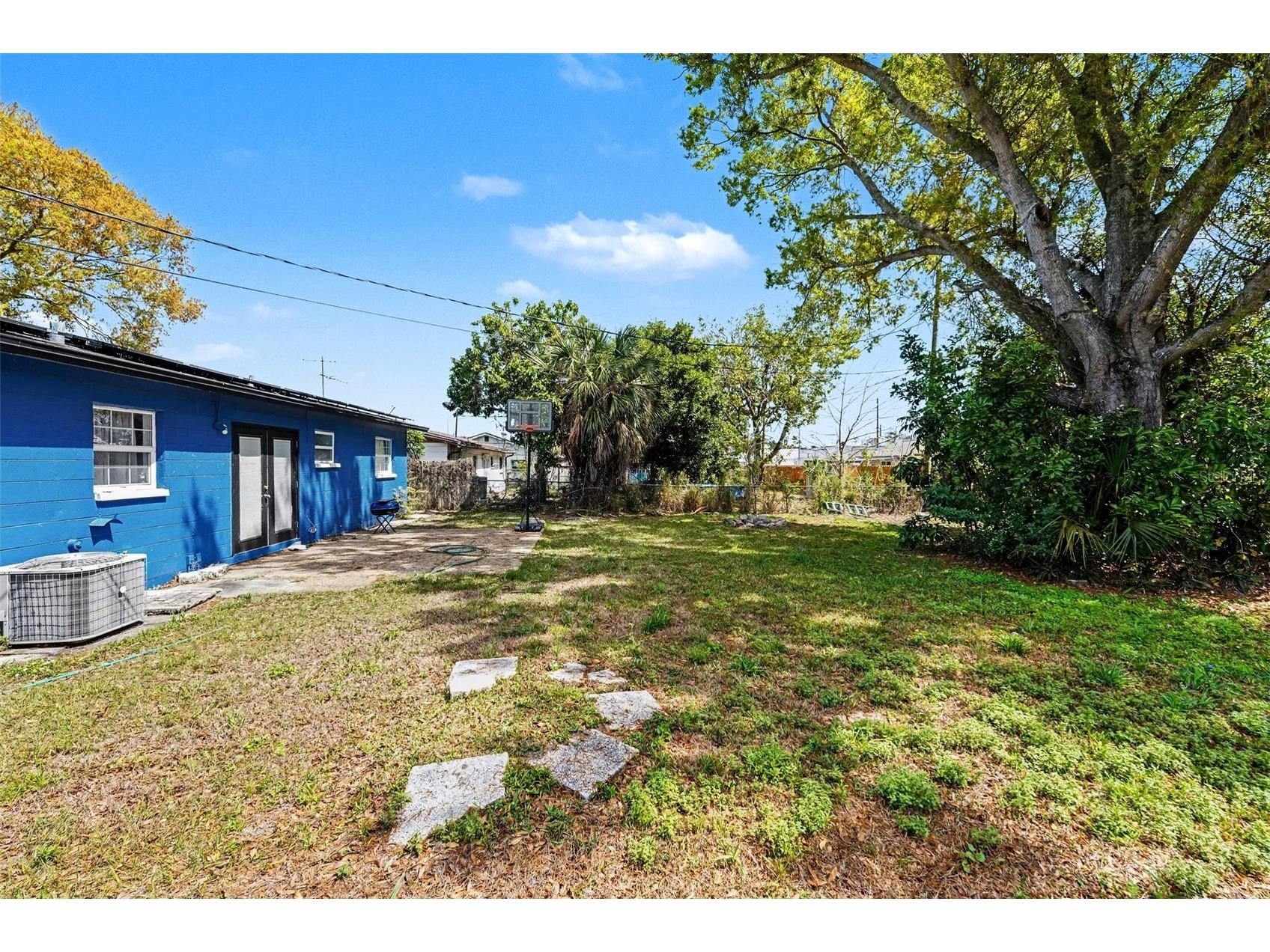 2426 17th Avenue N Saint Petersburg FL 33713 TB8484233 image23