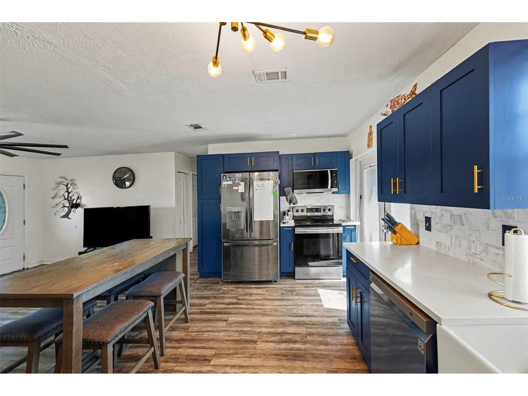 2426 17th Avenue N Saint Petersburg FL 33713 TB8484233 image5