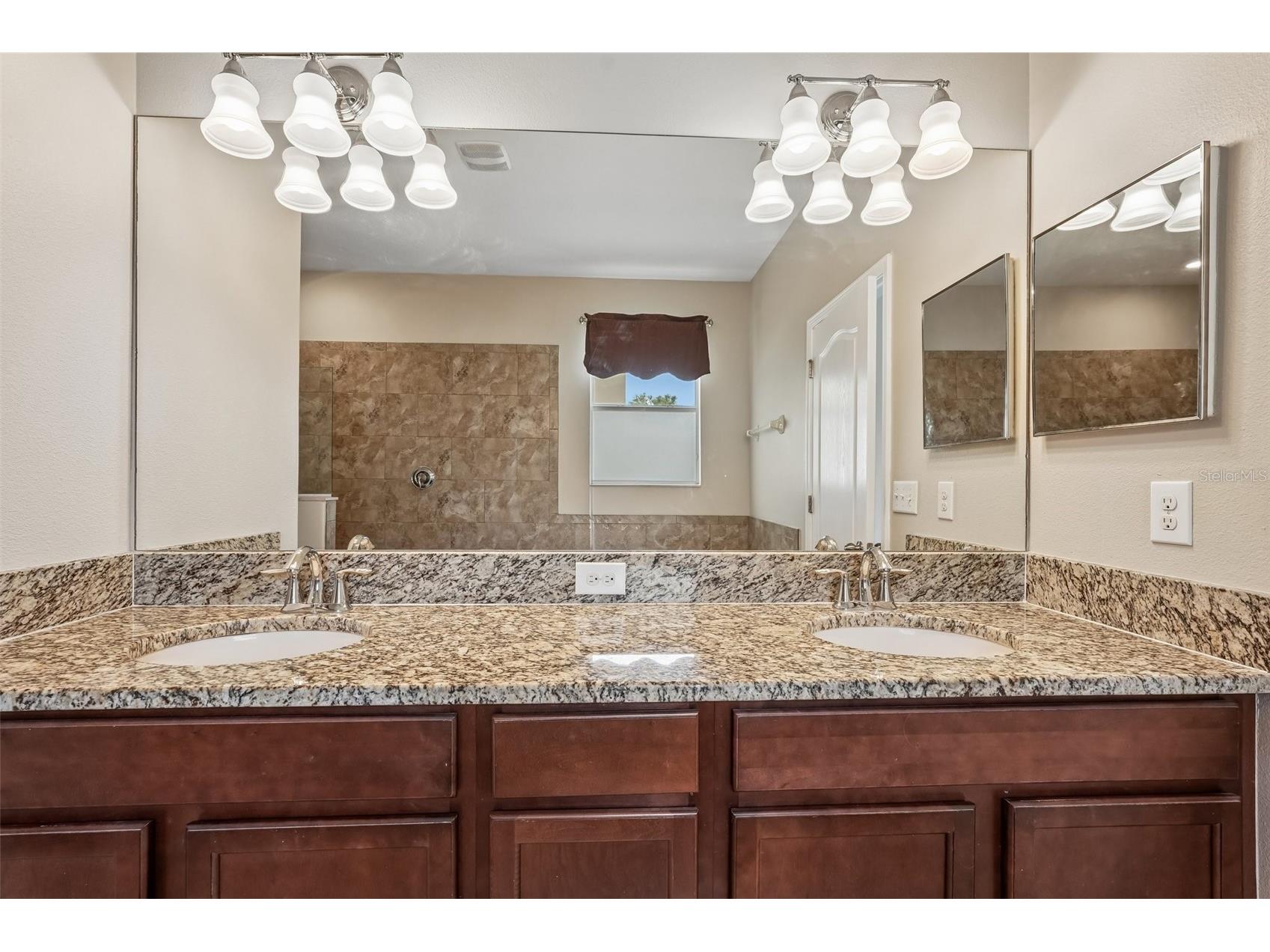 2426 Cumberland Cliff Drive Ruskin FL 33570 TB8502780 image19