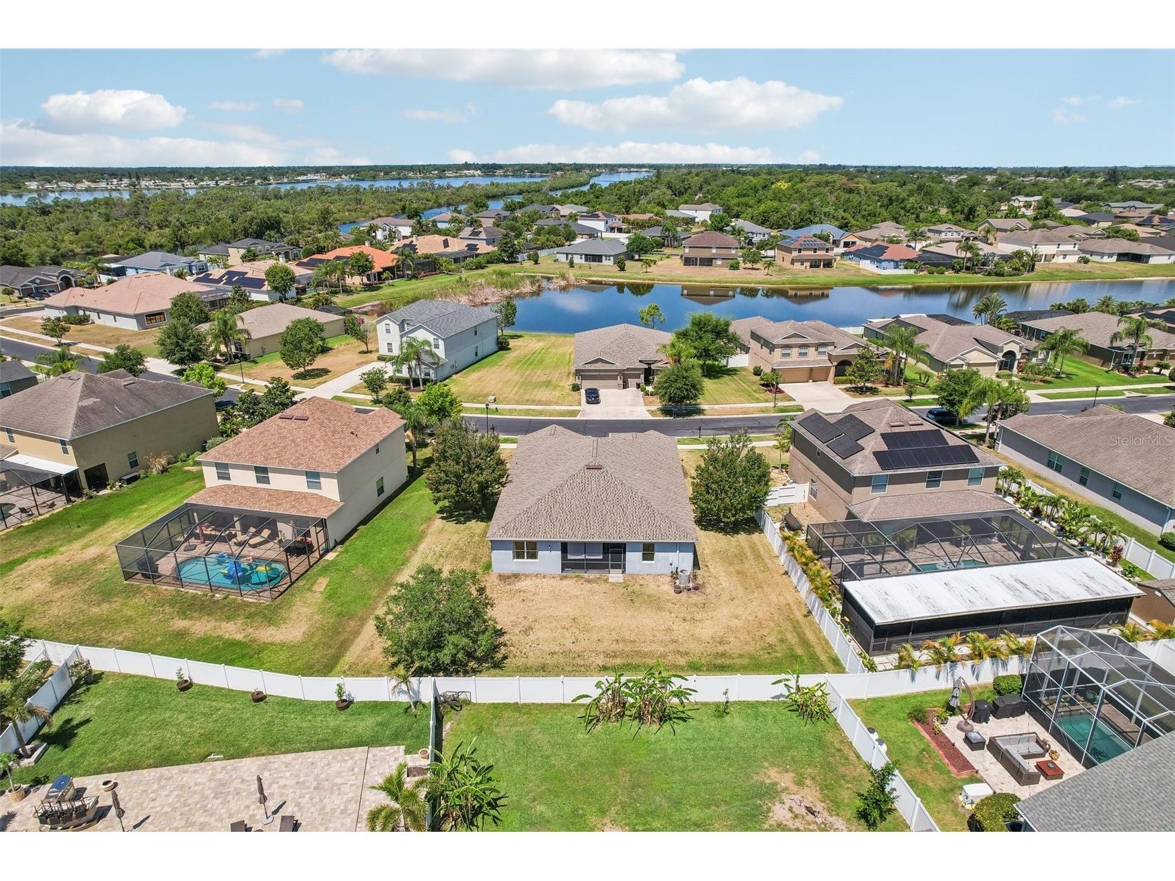 2426 Cumberland Cliff Drive Ruskin FL 33570 TB8502780 image36