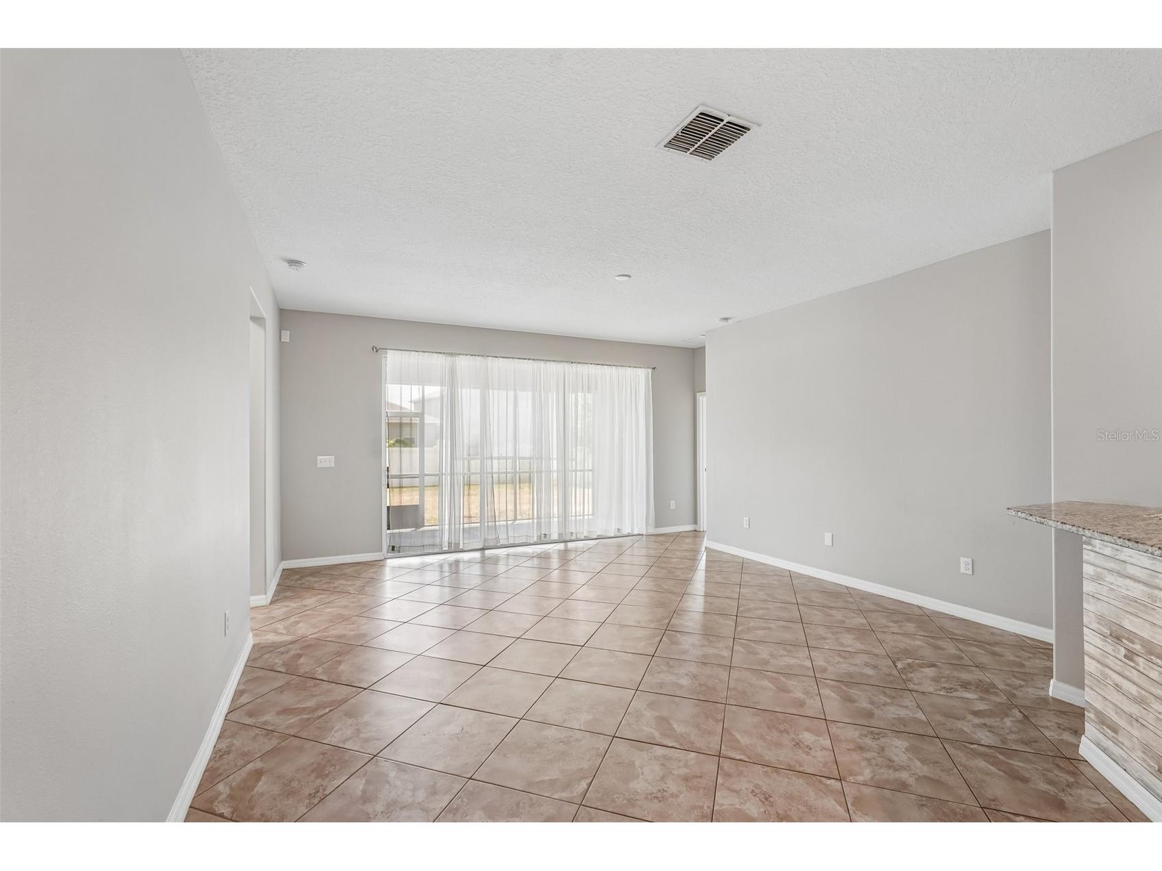 2426 Cumberland Cliff Drive Ruskin FL 33570 TB8502780 image7