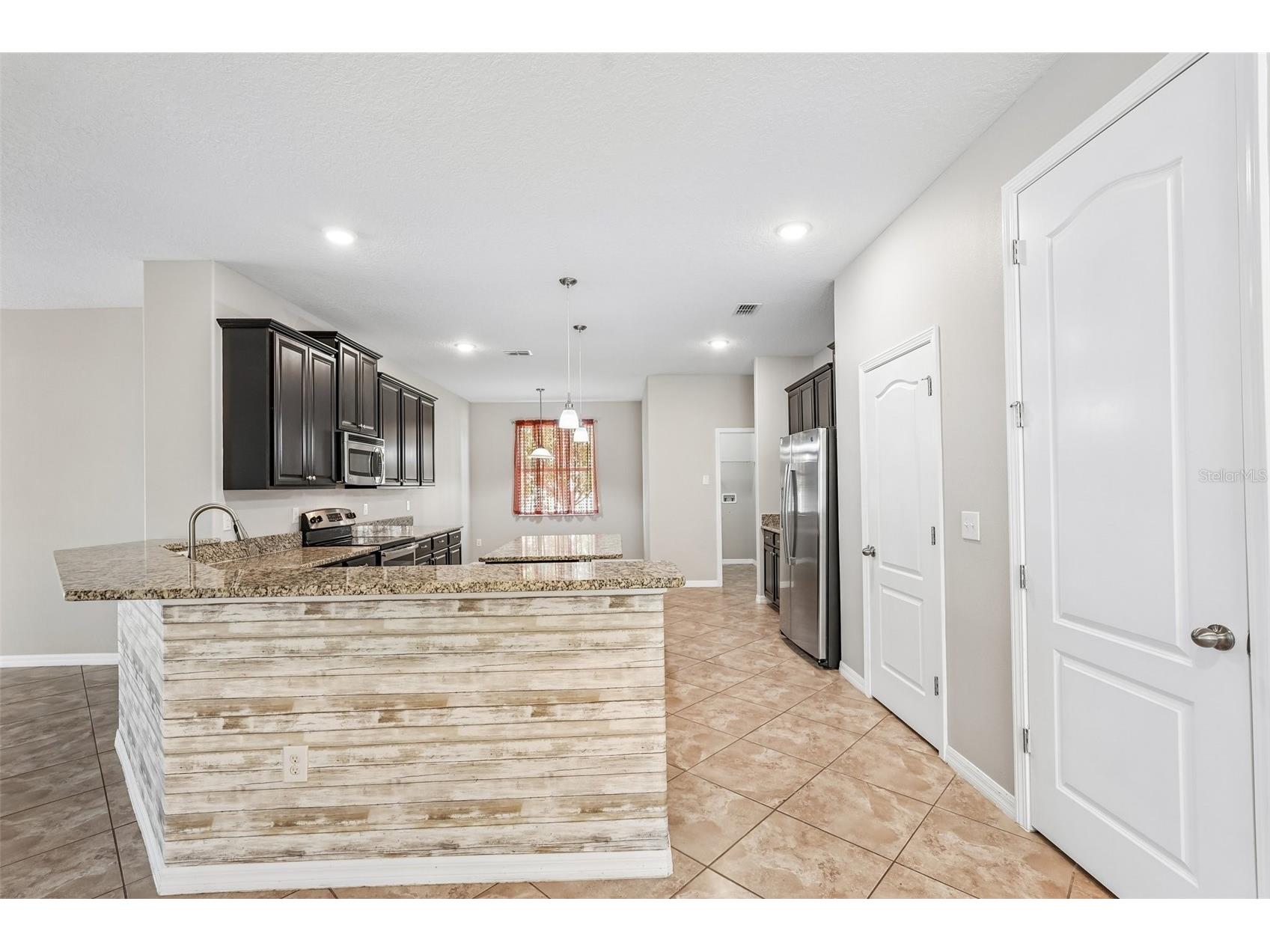 2426 Cumberland Cliff Drive Ruskin FL 33570 TB8502780 image8