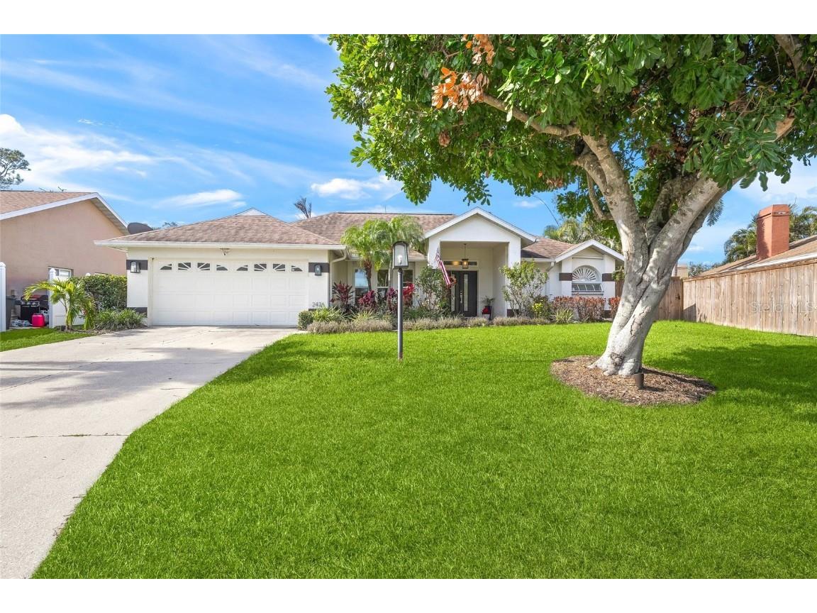 2426 Icecapade Drive Sarasota FL 34240 A4634550 image1