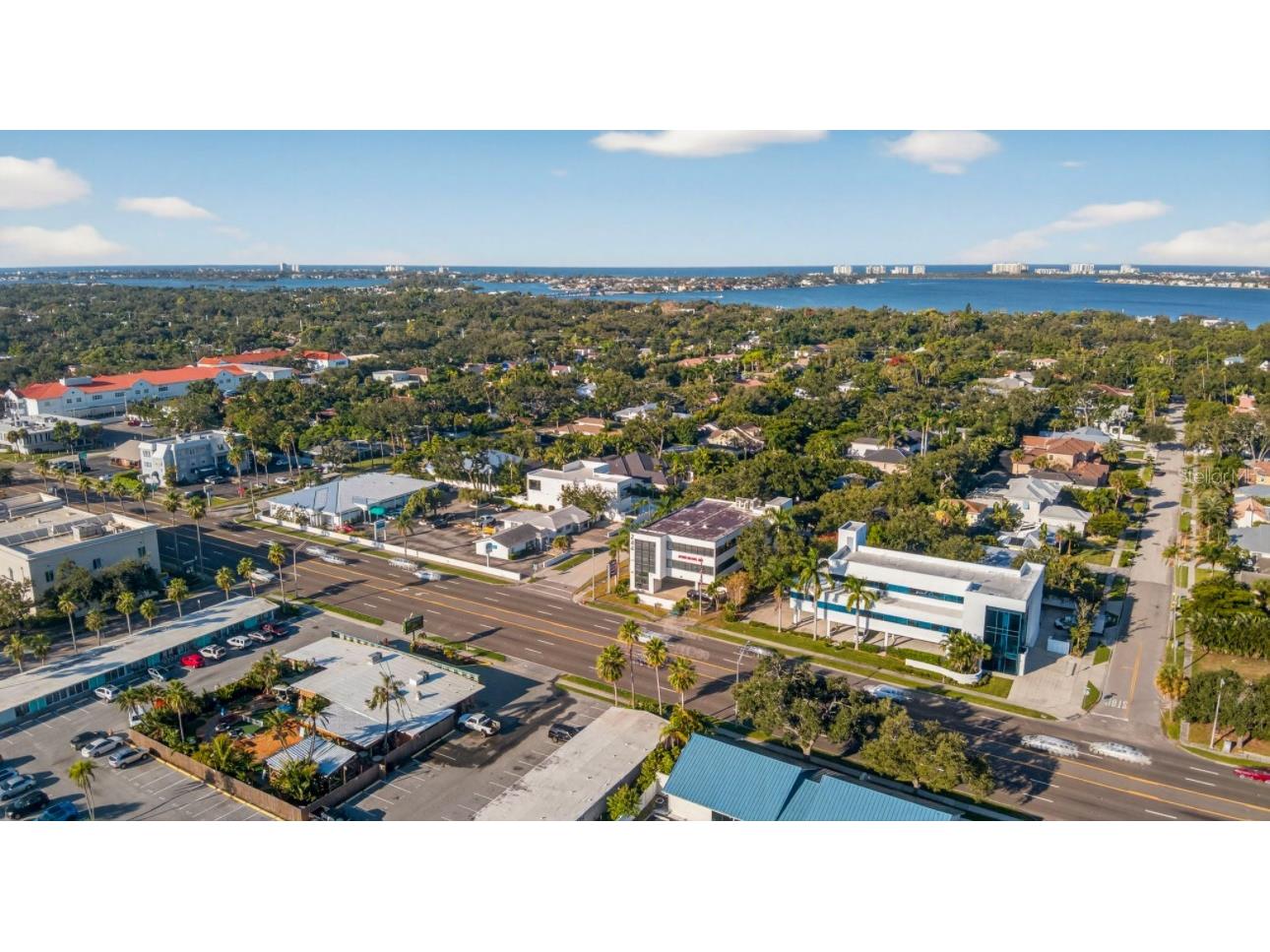 2426 S Tamiami Trail Sarasota FL 34239 TB8447872 image10