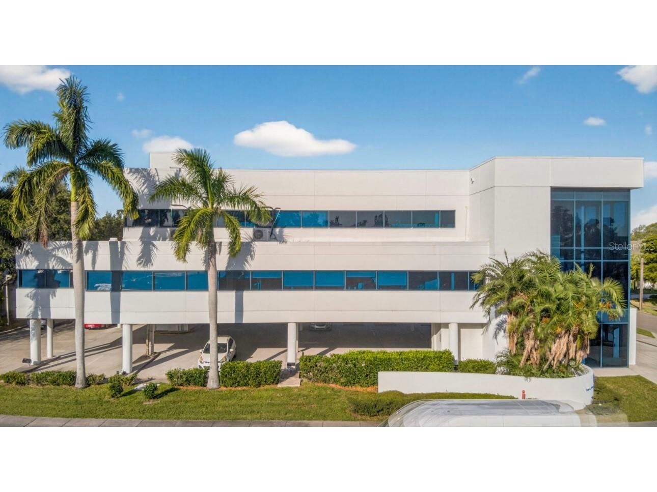 2426 S Tamiami Trail Sarasota FL 34239 TB8447872 image4