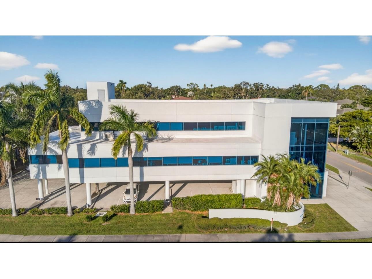 2426 S Tamiami Trail Sarasota FL 34239 TB8447872 image6