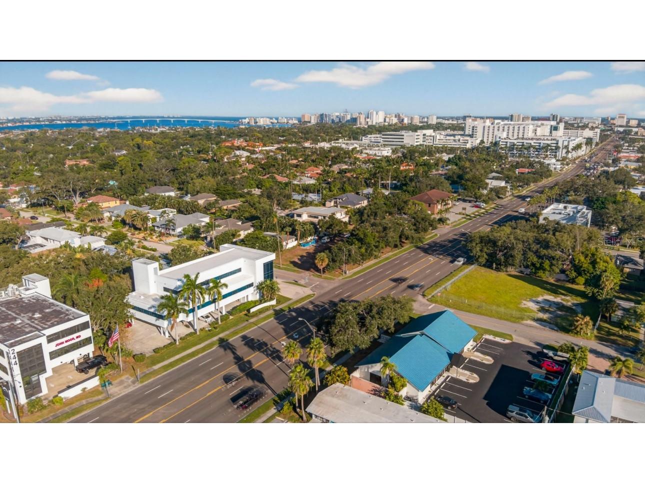 2426 S Tamiami Trail Sarasota FL 34239 TB8447872 image9