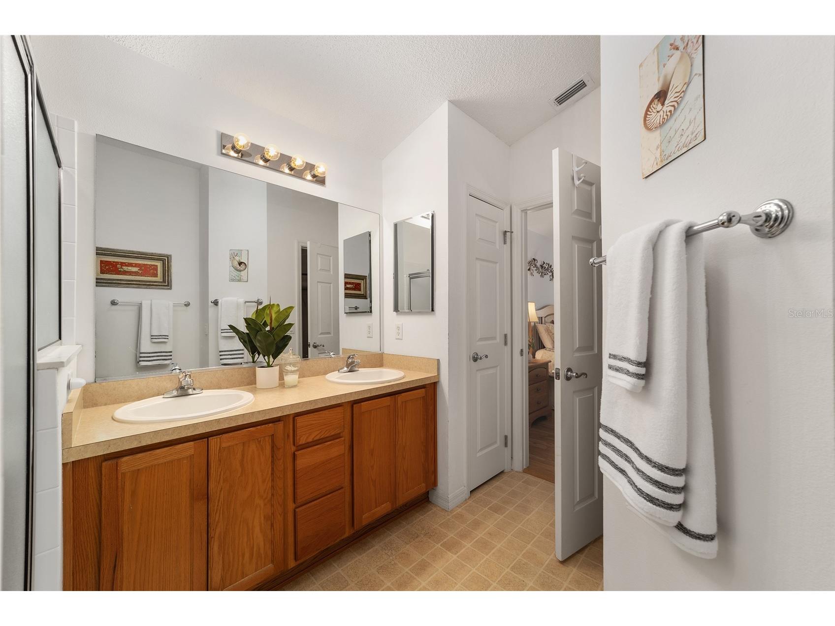 2426 Saffron Lane The Villages FL 32162 OM724723 image18