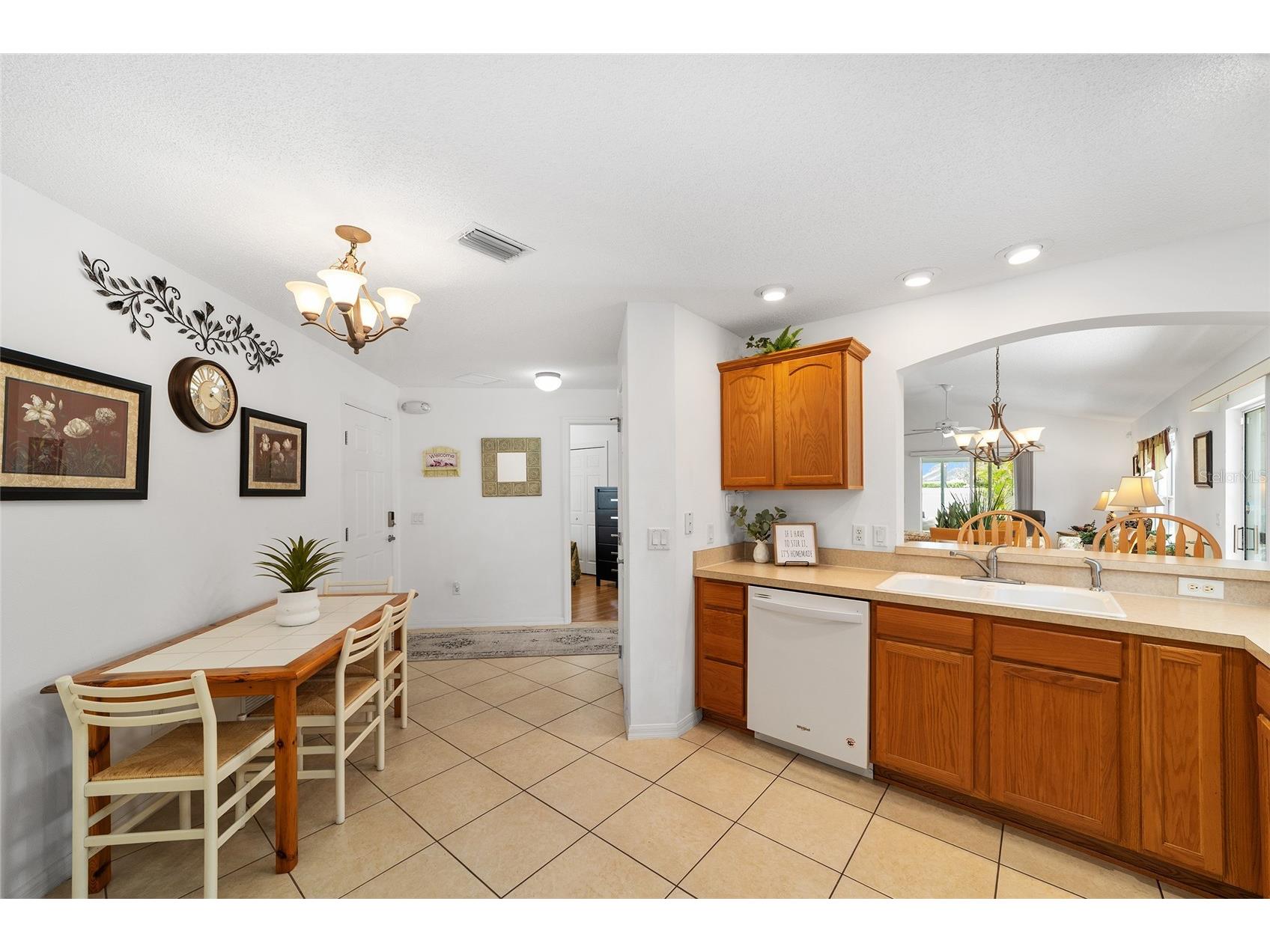 2426 Saffron Lane The Villages FL 32162 OM724723 image8