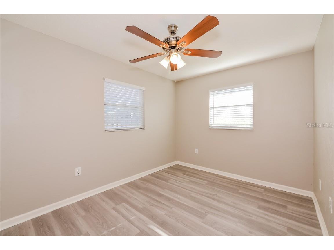 2426 Stratford Drive Sarasota FL 34232 O6359632 image12