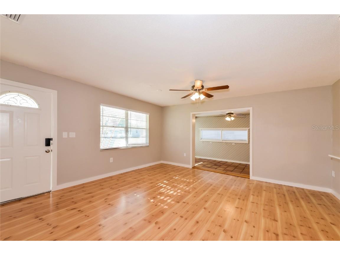 2426 Stratford Drive Sarasota FL 34232 O6359632 image2