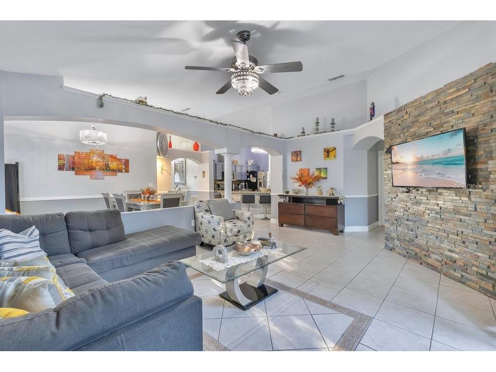 2426 Timothy Lane Kissimmee FL 34743 O6377132 image3