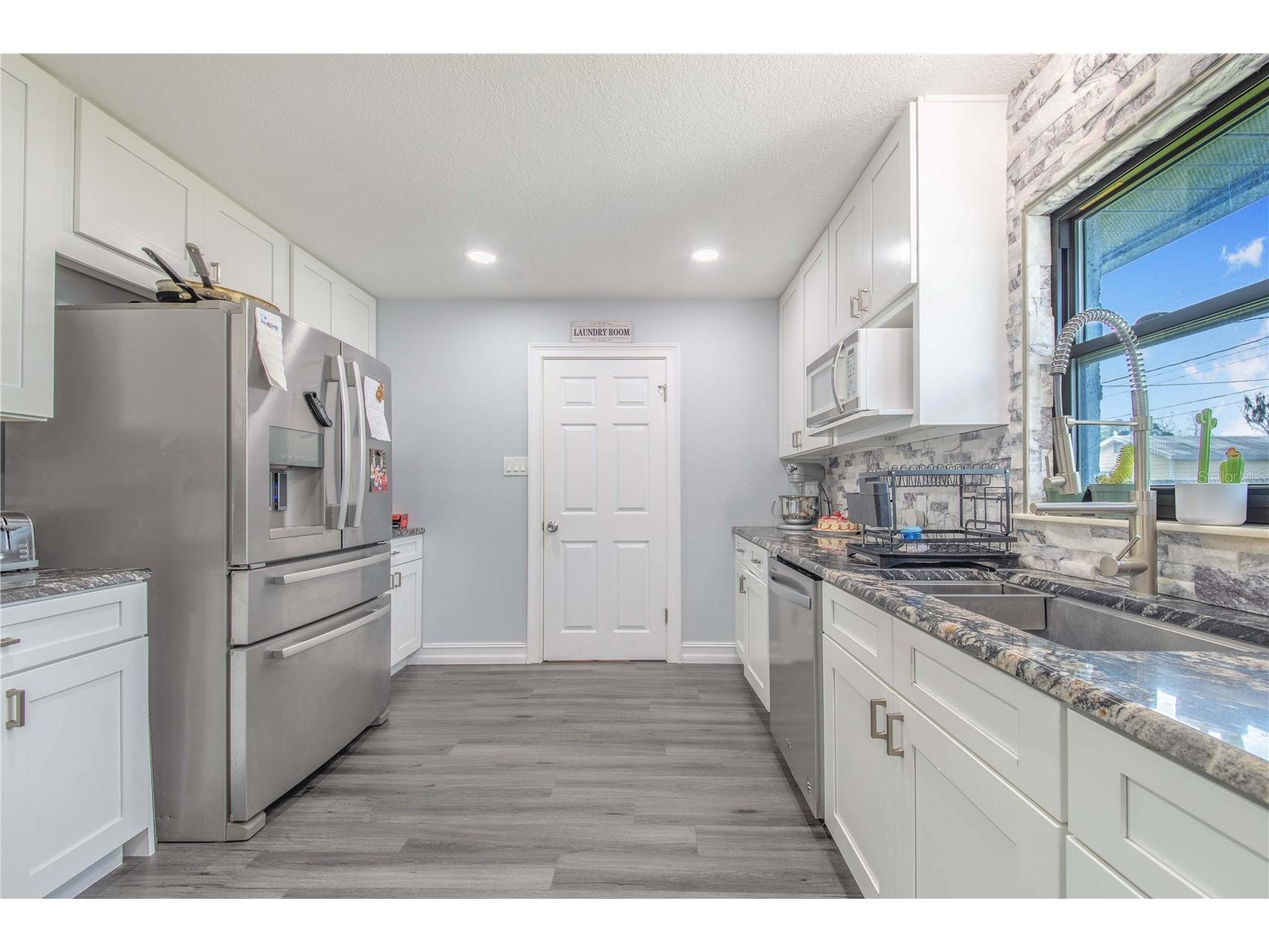 2426 View Way Lakeland FL 33810 P4939096 image16