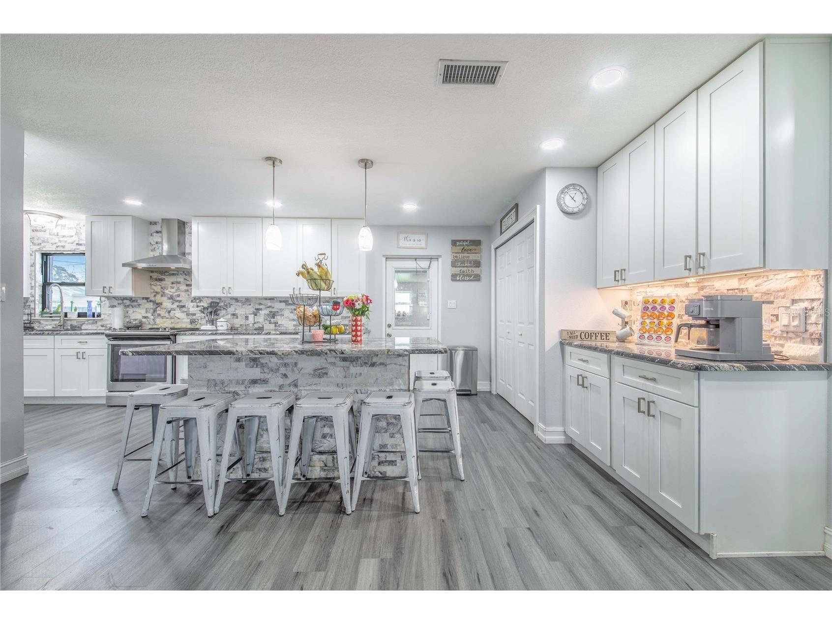 2426 View Way Lakeland FL 33810 P4939096 image9